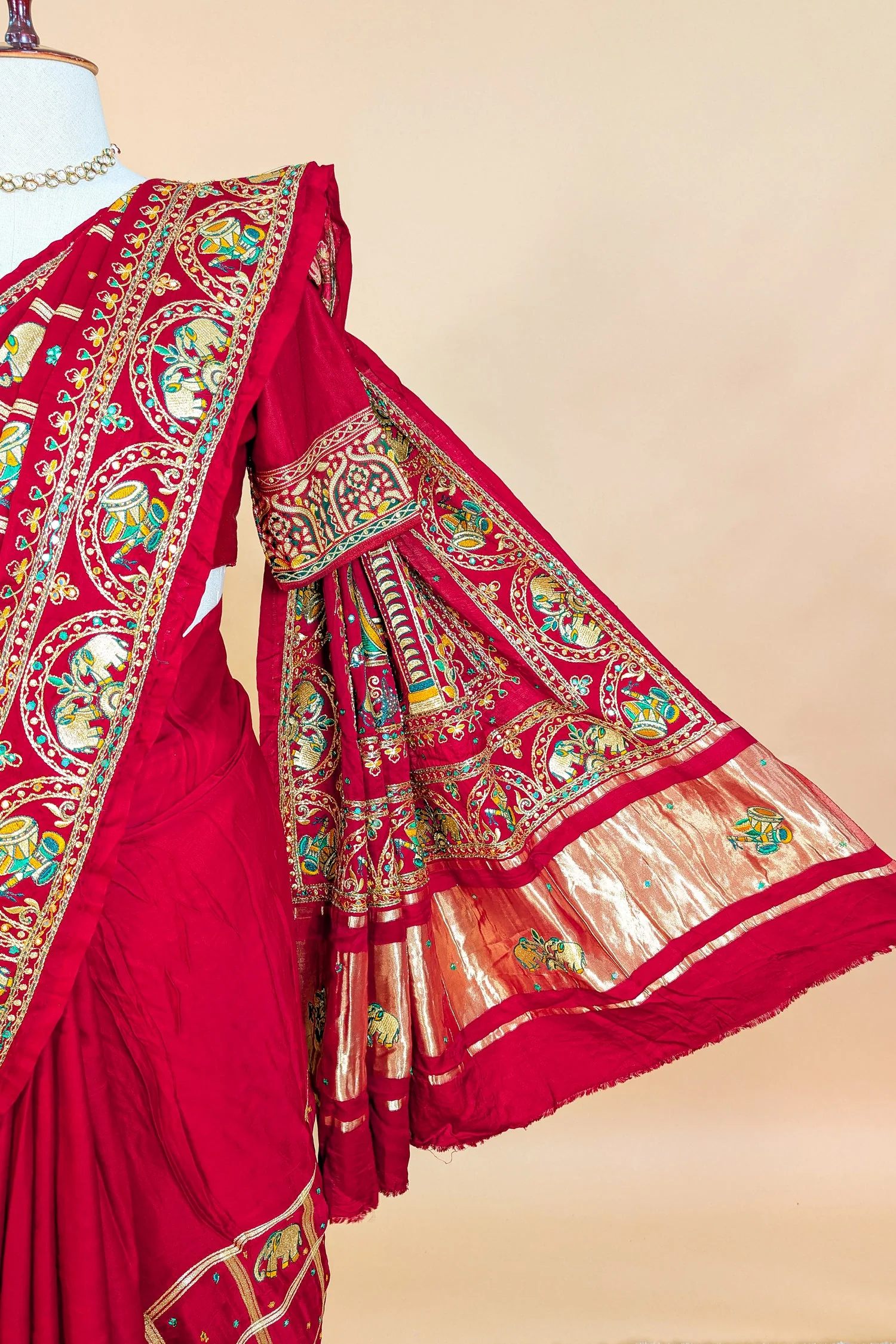 Maroon Gaji Silk Traditional Checks Gharchola Saree - Image 5